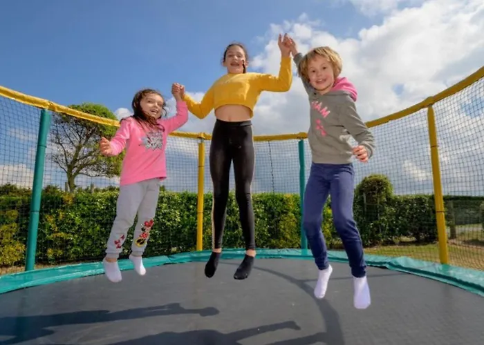 Mobil Spacieux - 6 Pers. - Api-1-52-2110 Camping