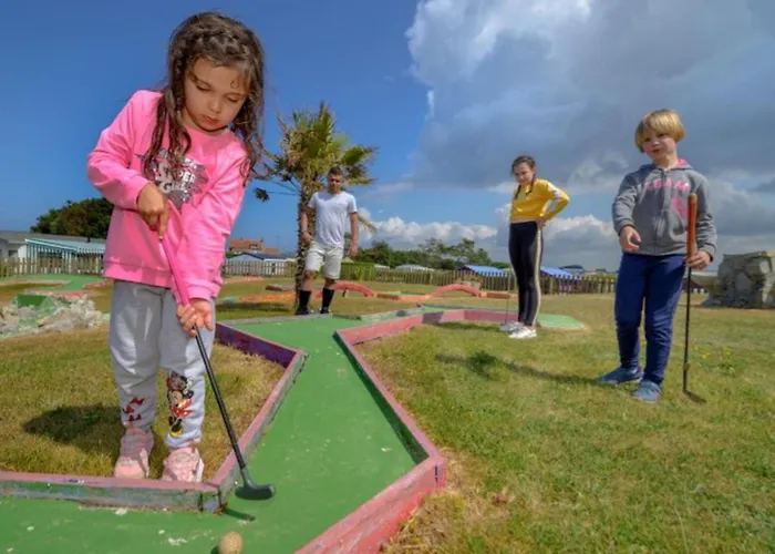 Mobil Spacieux - 6 Pers. - Api-1-52-2110 *