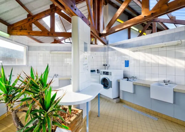 Mobil Spacieux - 6 Pers. - Api-1-52-2110 Camping